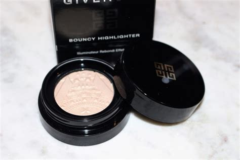 bouncy highlighter de givenchy|Givenchy Bouncy Highlighter Review Swatch.